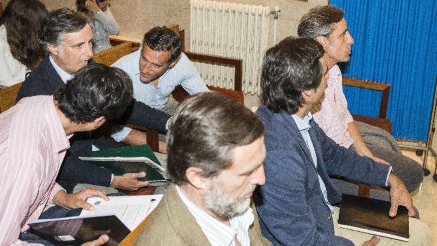 Los seis hermanos Ruiz-Mateos, durante el juicio, celebrado en mayo en la Audiencia Provincial de Palma.