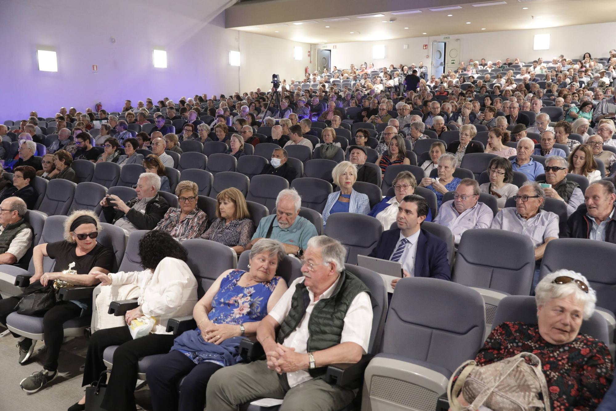 La asamblea de Caja Rural de Gijón, en imágenes