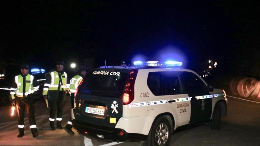 Agentes de la Guardia Civil esta madrugada.