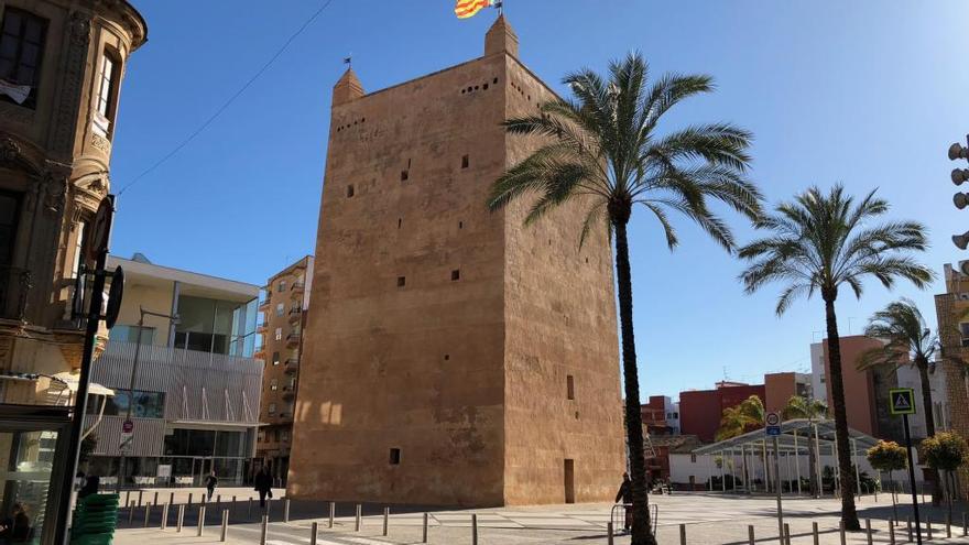 El PP critica que Torrent acuda a Fitur con la Torre cerrada al público