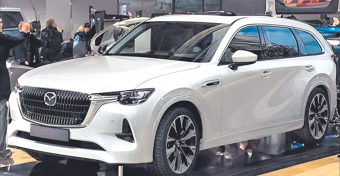 MAZDA CX80