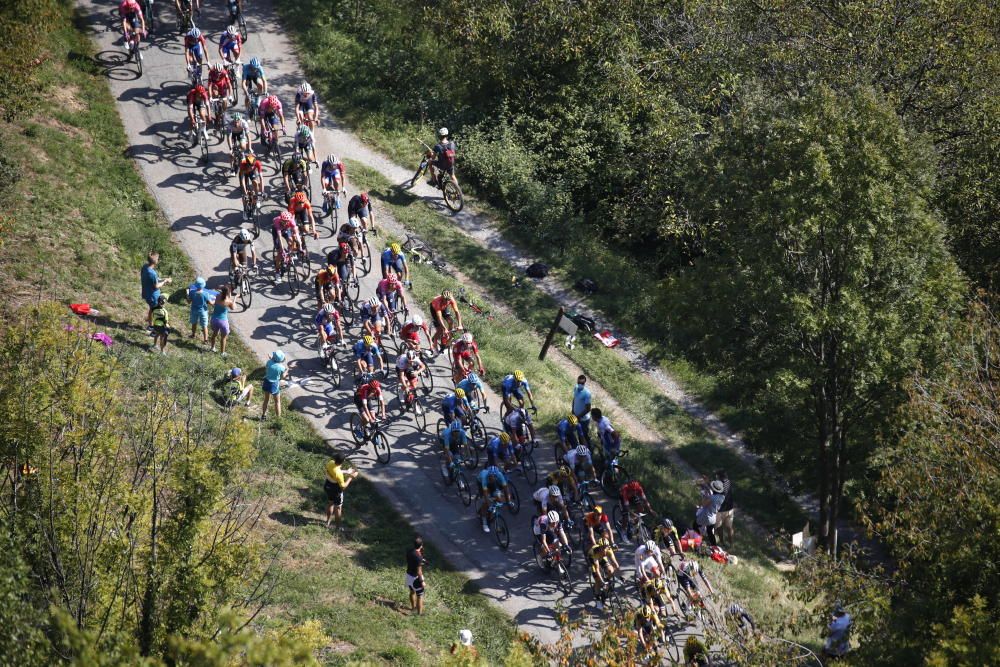 Decimosexta etapa del Tour de Francia ( Grenoble-Col de la Loze)