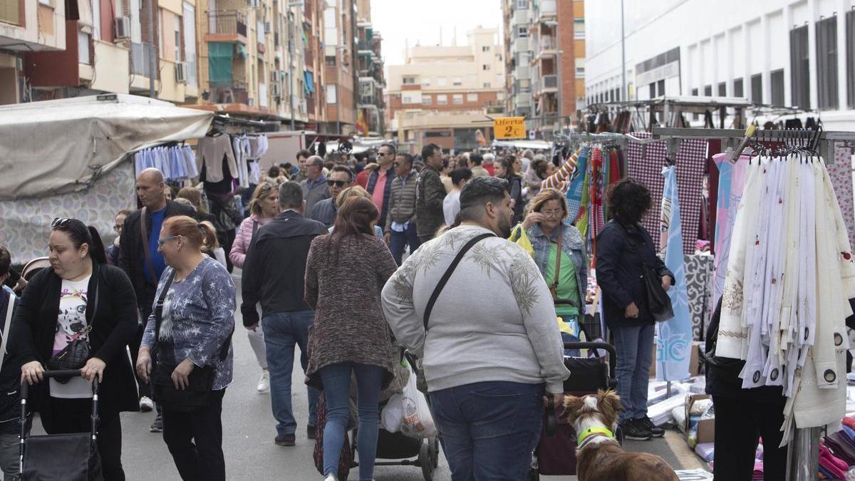 El mercado ambulante del miércoles nunca defrauda en Alzira