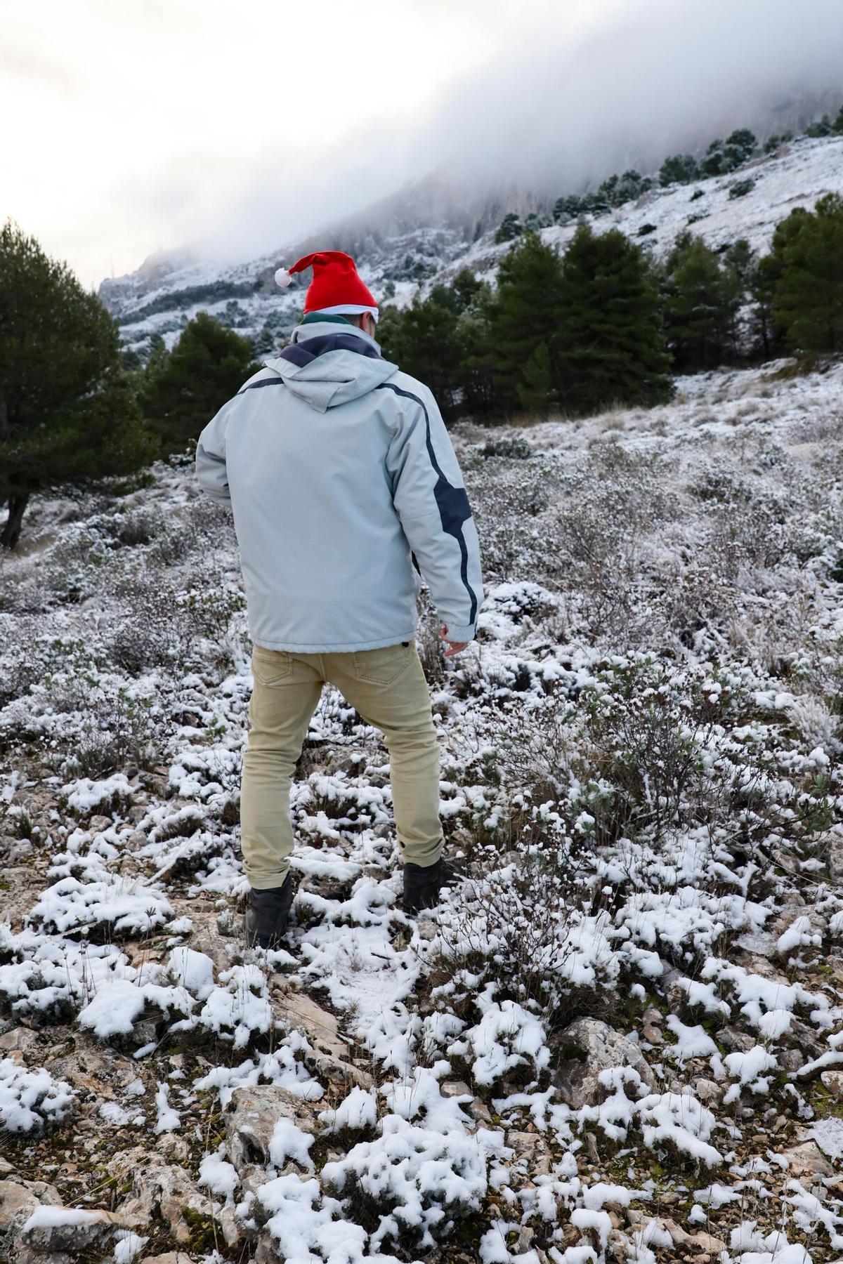 Ligera nevada en la Sierra de Aitana
