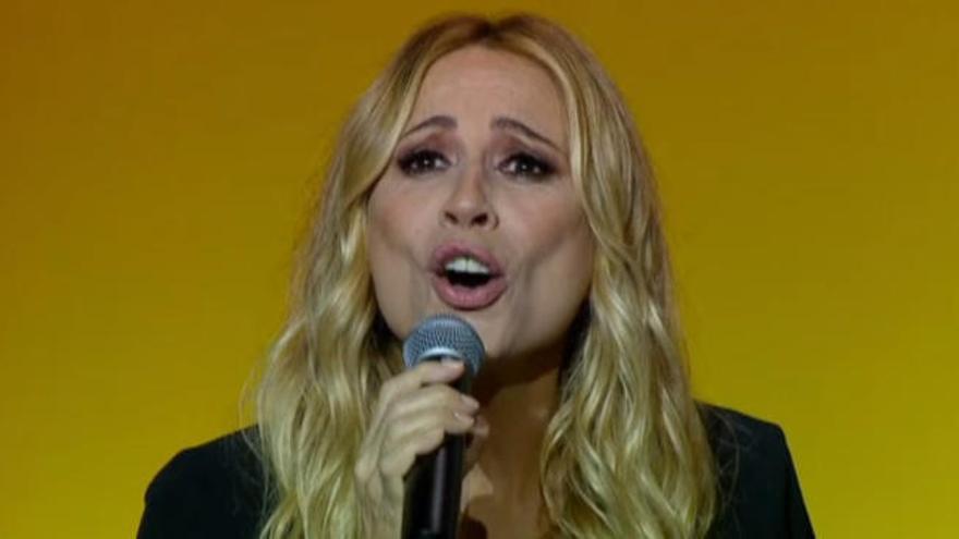 Marta Sánchez interpreta para Ciudadanos su versión del himno de España