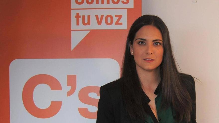 Dimite Ana Belijar, primera teniente de alcalde del Ayuntamiento de Pliego
