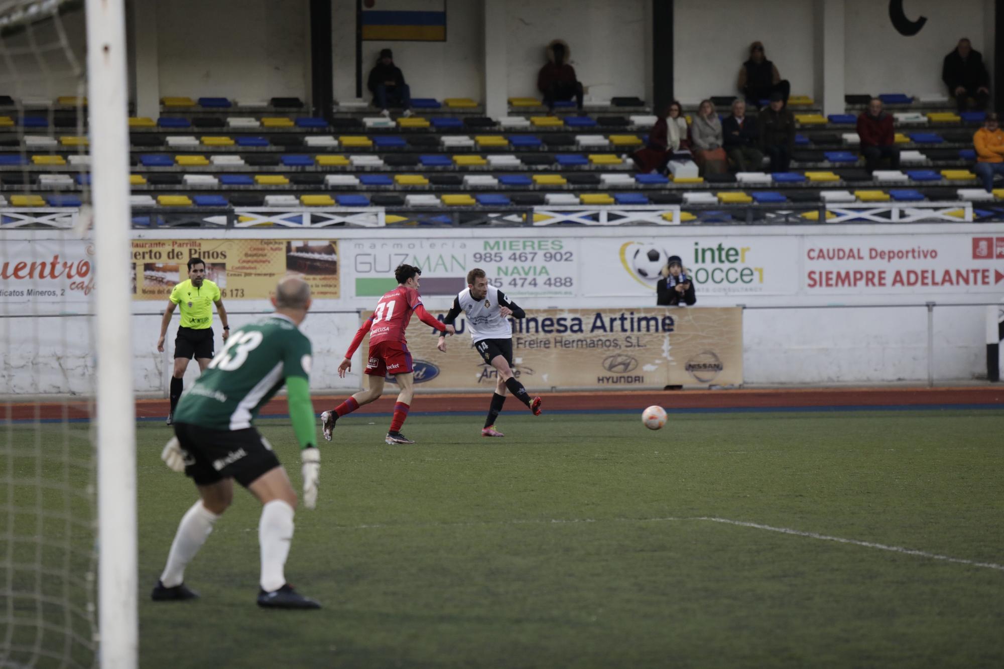 Las imágenes de la jornada en la Tercera asturiana