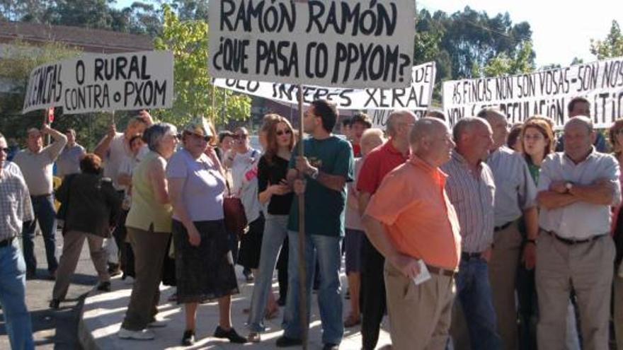 Imagen de archivo de una manifestación de integrantes del colectivo Aedru.  // Bernabé