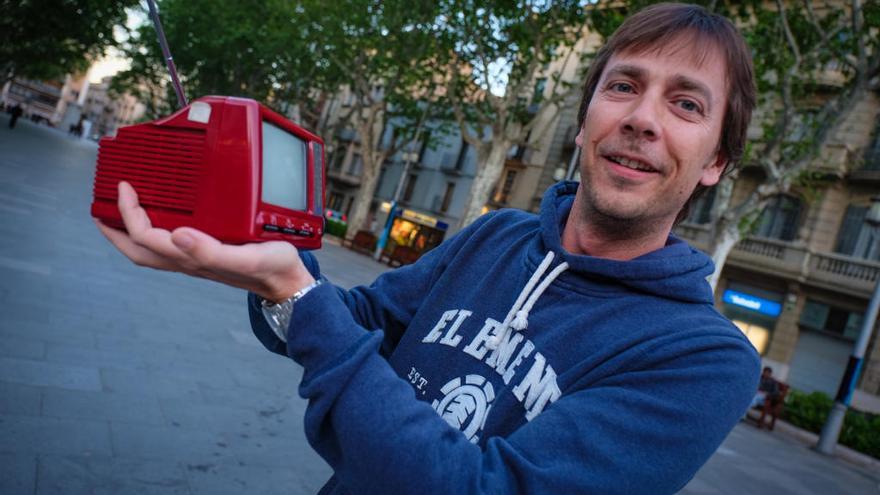 El periodista Tito Cuadrado, un dels presentadors de la jornada.