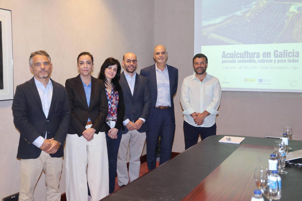 Participantes del encuentro en la Sede Afundación, en Vigo. Participantes del encuentro en la Sede Afundación, en Vigo.