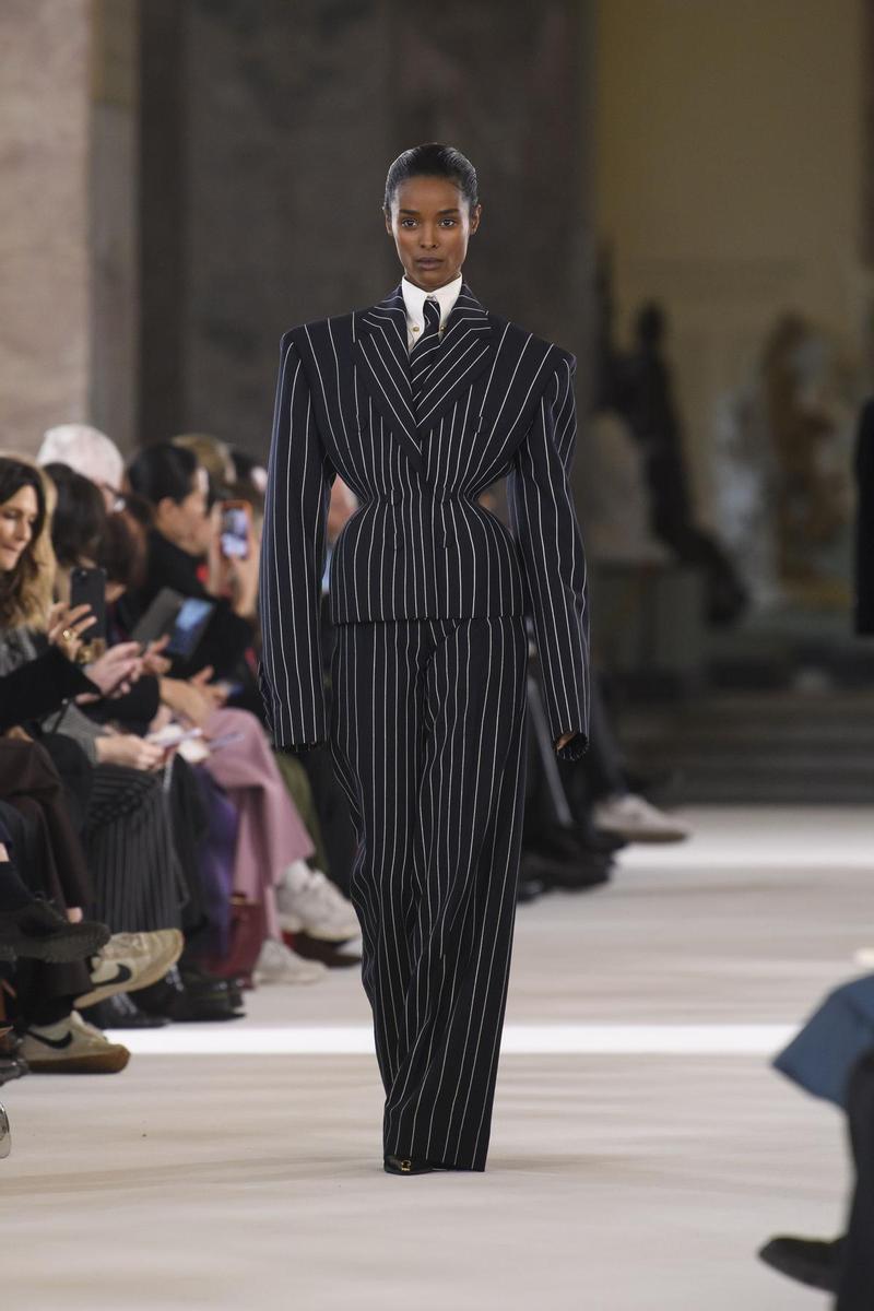 Schiaparelli Alta Costura Primavera Verano 2023