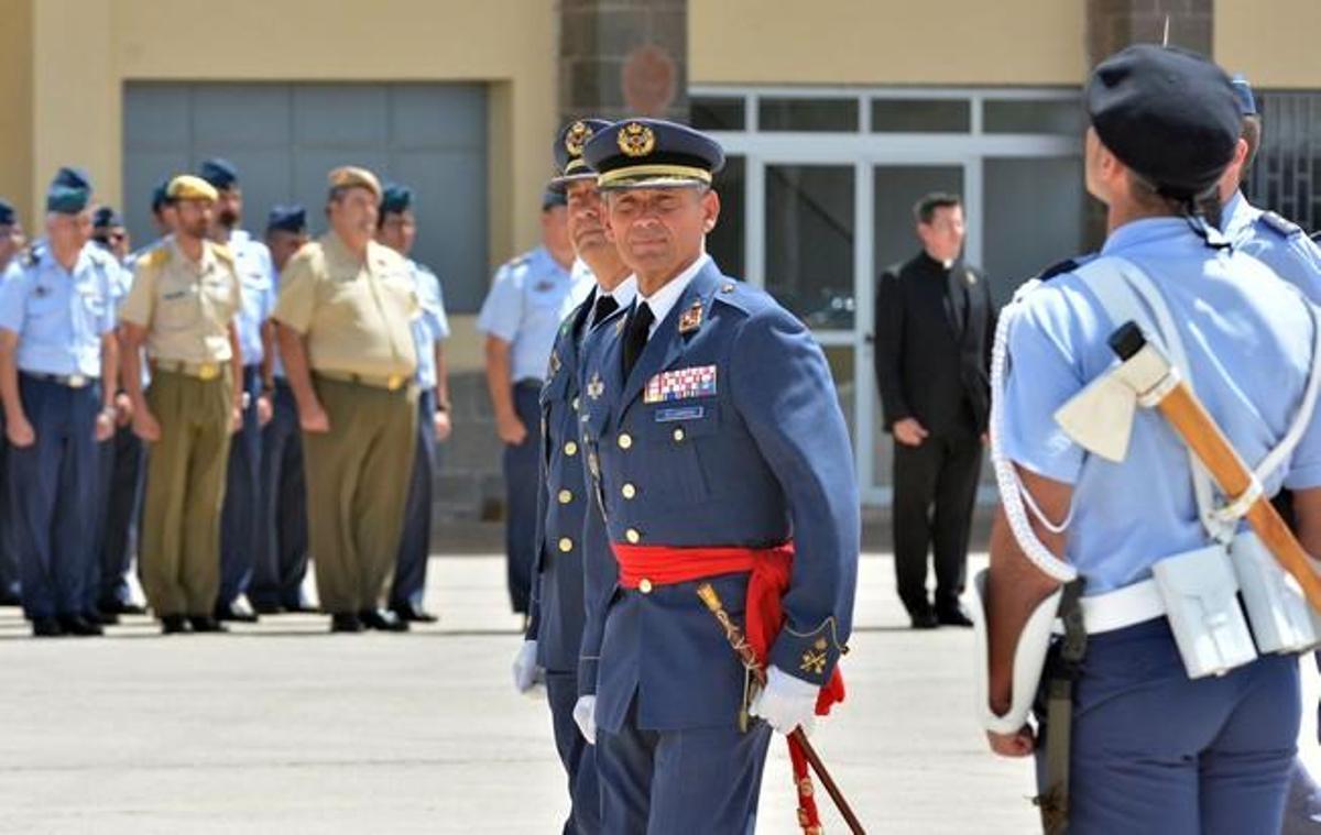 TOMA POSESION NUEVO JEFE BASE AEREA TOMA POSESION NUEVO JEFE BASE AEREA
