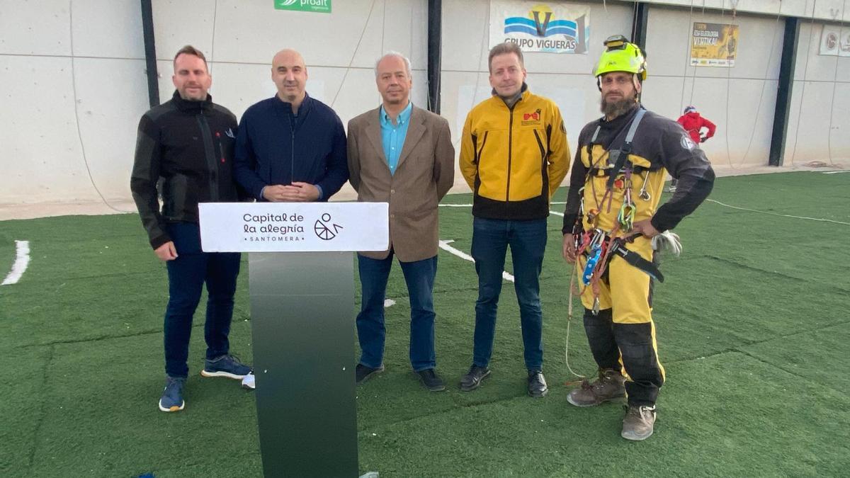 Firma del convenio entre el Ayuntamiento de Santomera y la Federación de Espeleología de la Región de Murcia.