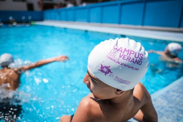 Campamento de verano con la participación de 150 niños en el Colegio Miguel Pintor