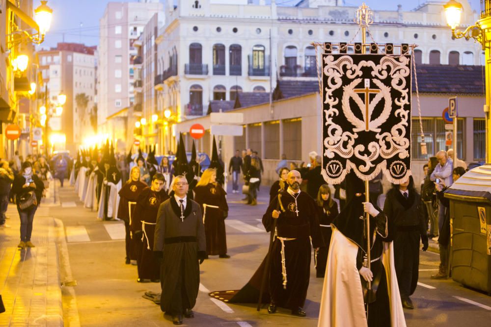 Procesión del sábado de Pasión en el Grao