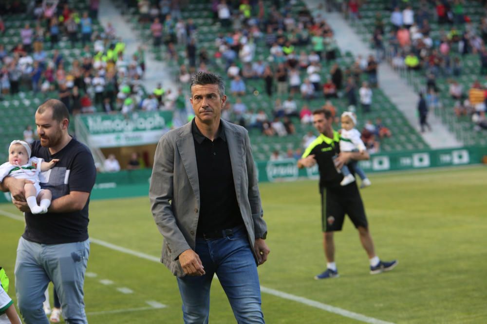 El Dépor empate en Elche, pero celebra