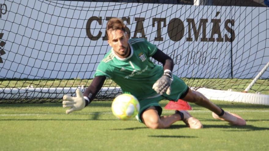 Marc Martínez, en un entrenamiento del FC Cartagena