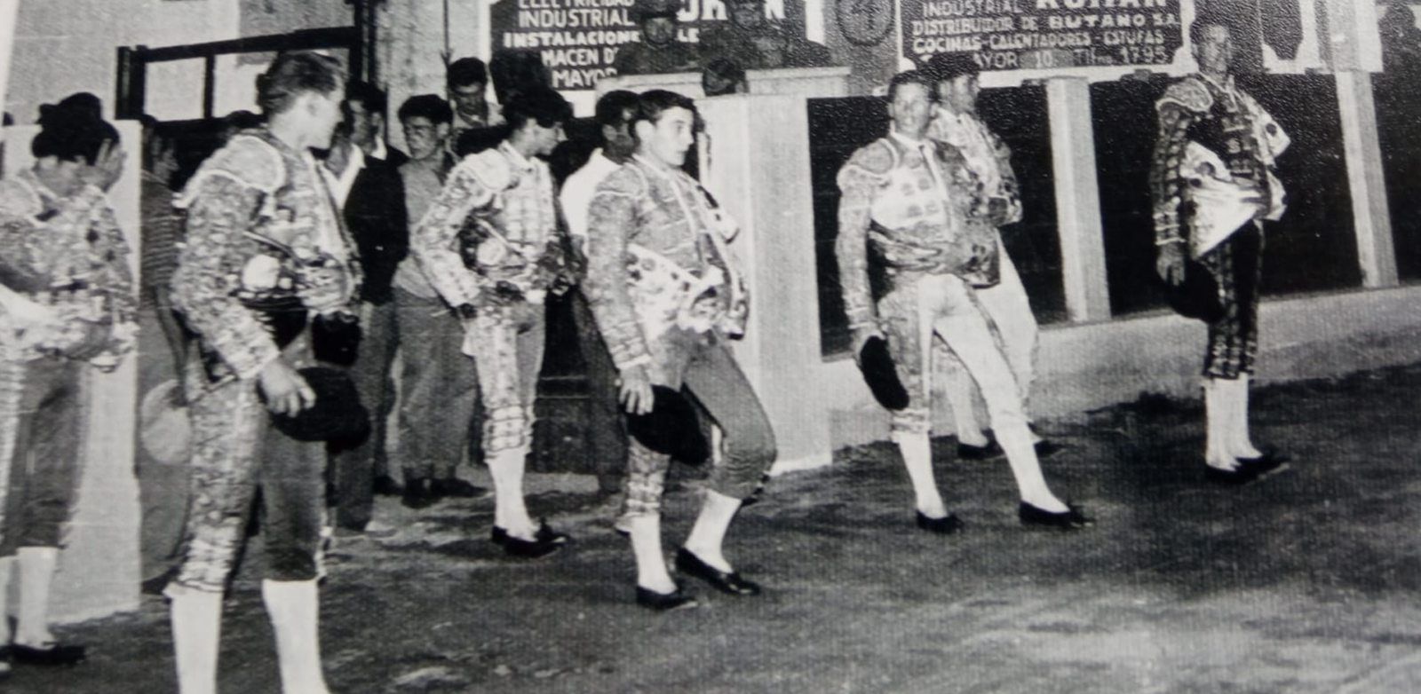Paseíllo de la Novillada de la Oportunidad en la plaza de toros de Zamora. | CEDIDA (ARCHIVO)