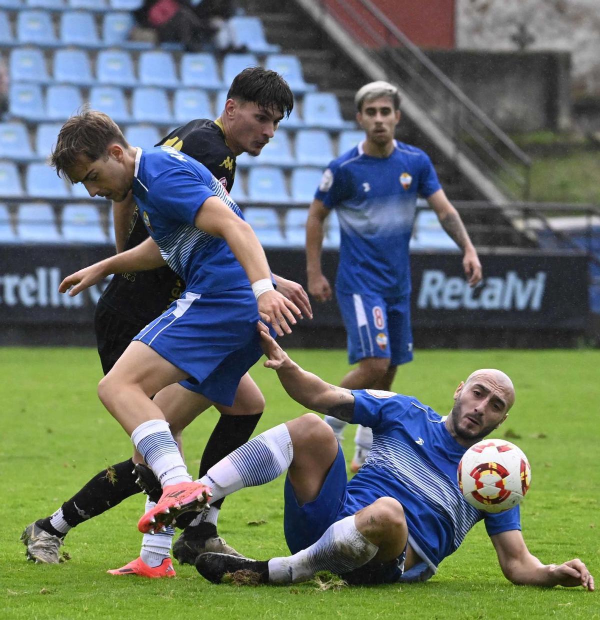 Imagen del partido del pasado fin de semana ante el Viveiro. |  Pablo Hernández Gamarra