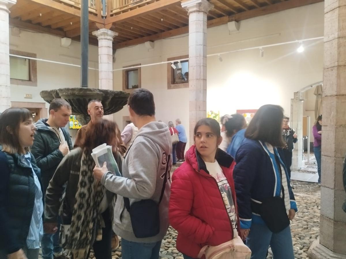 La inauguración de la exposición "¿Te acuerdas de esta?" en la Casa de Cultura, en imágenes