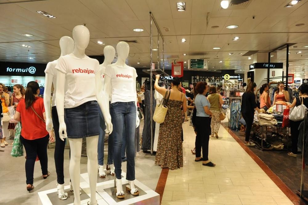 Comienzan las rebajas en Murcia