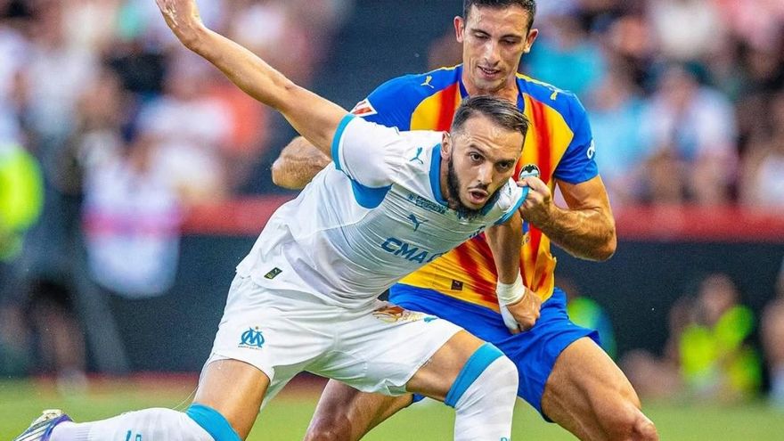 El Valencia rechaza una tercera oferta por César Tárrega