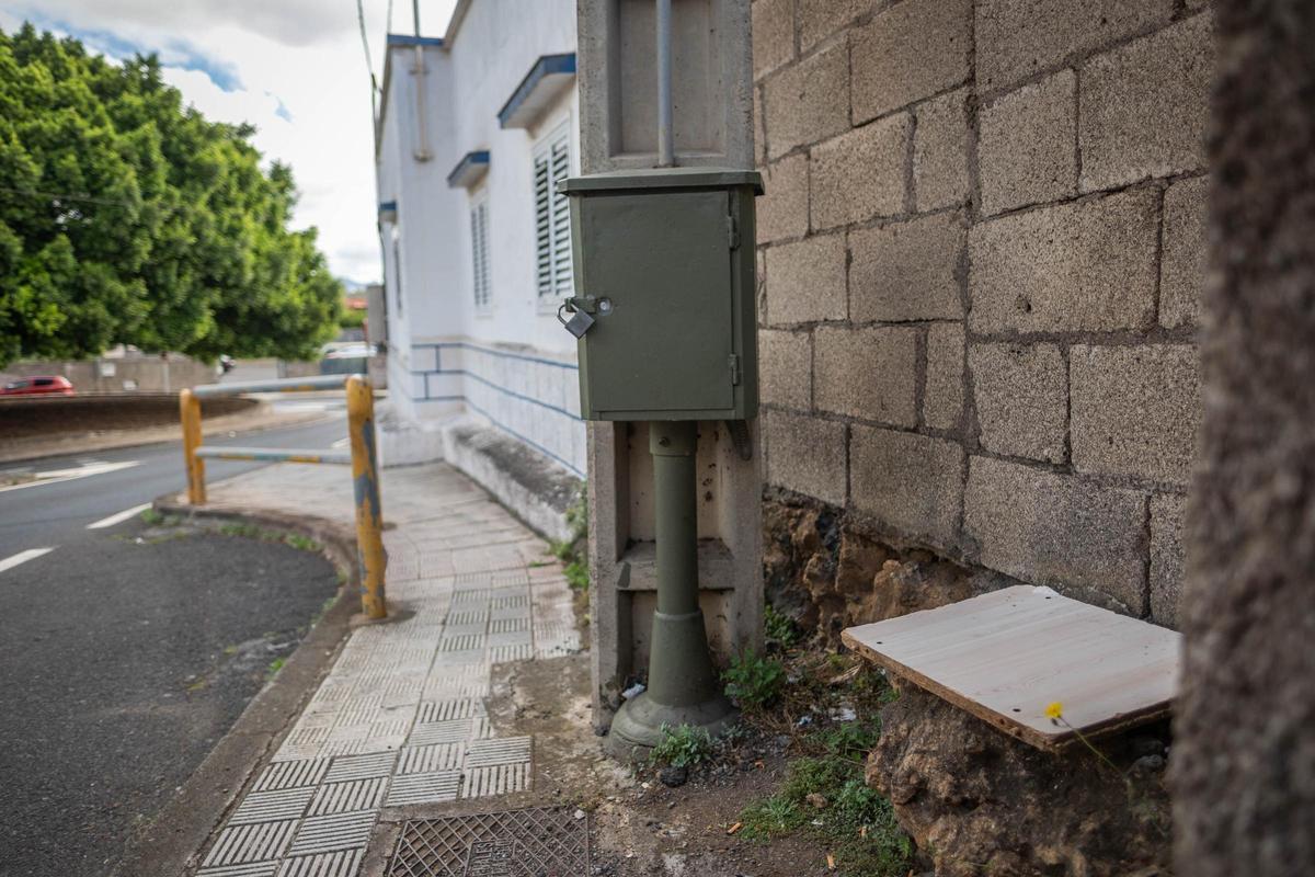 Vecinos de El Sobradillo demandan mejoras en las paradas de guaguas