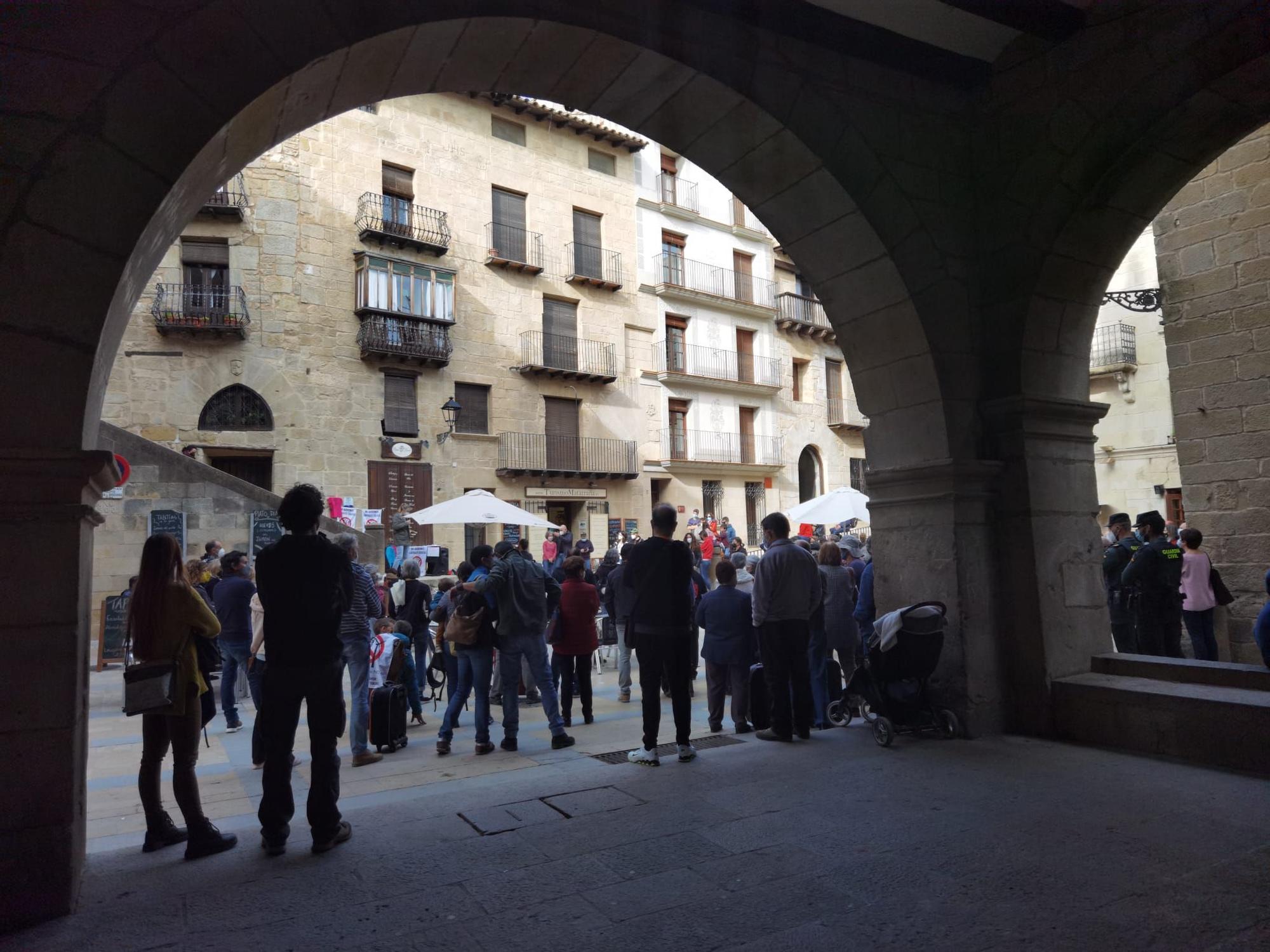 Protesta por la instalación de parques eólicos en el municipio de Valderrobres