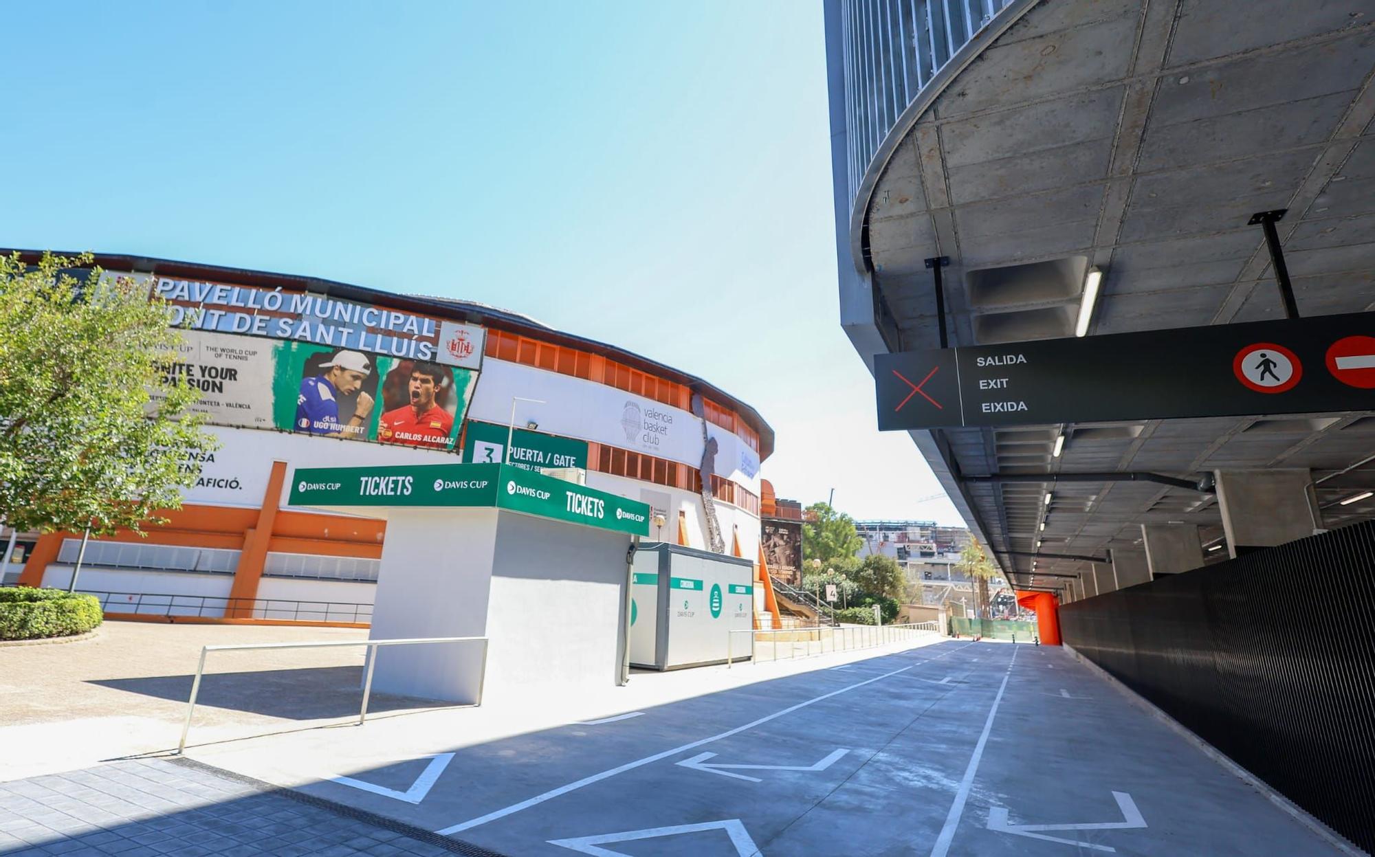 El Roig Arena abre al público su gran aparcamiento en altura
