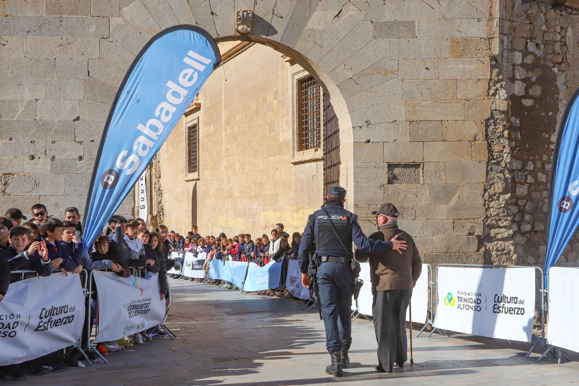 Salida de la 74 Vuelta Ciclista a la Comunidad Valenciana desde Orihuela