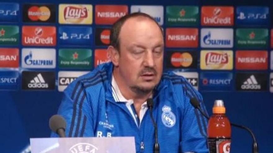 Benítez se defiende con números y halagos al PSG de las críticas por ser defensivo