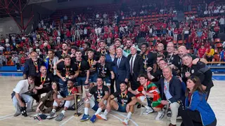 El Horneo Eón Alicante logra el primer ascenso a la Asobal de su historia