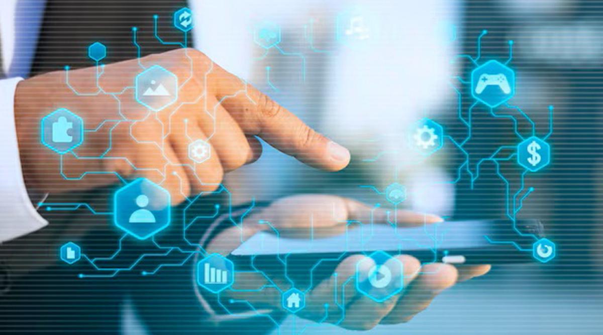 La Xunta impulsa una nueva estrategia para reforzar el sector TIC