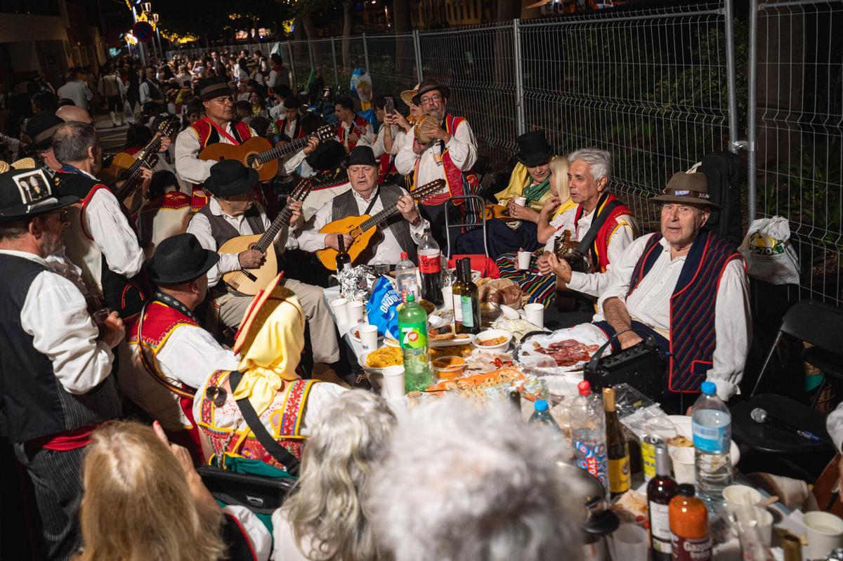 El Baile de Magos de las Fiestas de Mayo 2026, en imágenes