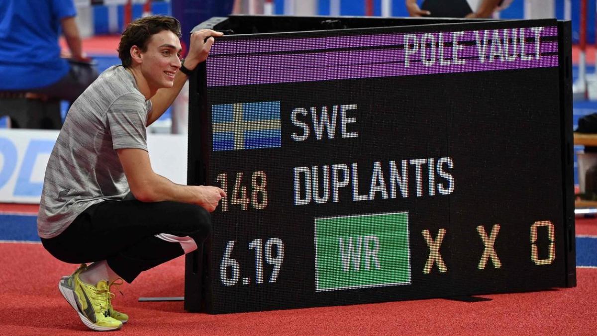 Duplantis batió el Belgrado su tercer récord mundial