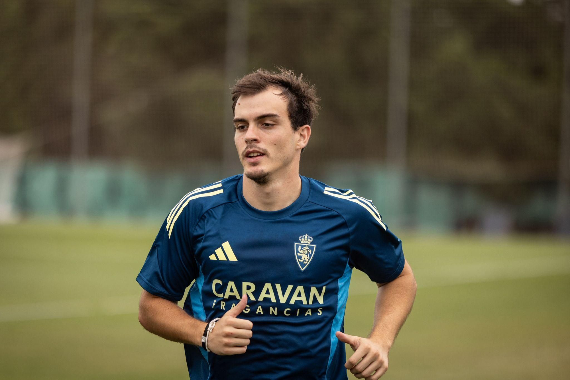 En imágenes | El Real Zaragoza comienza la pretemporada 25-26