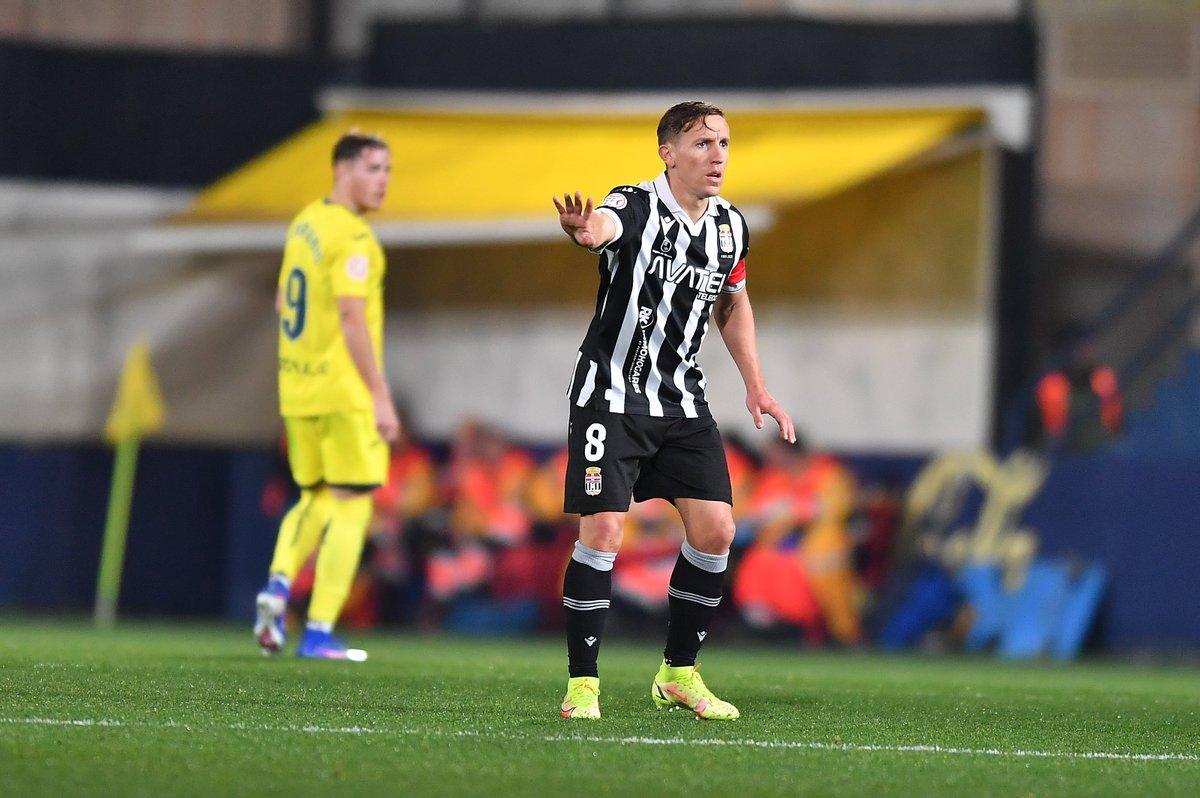 Pablo de Blasis fue titular con una posición muy atrasada