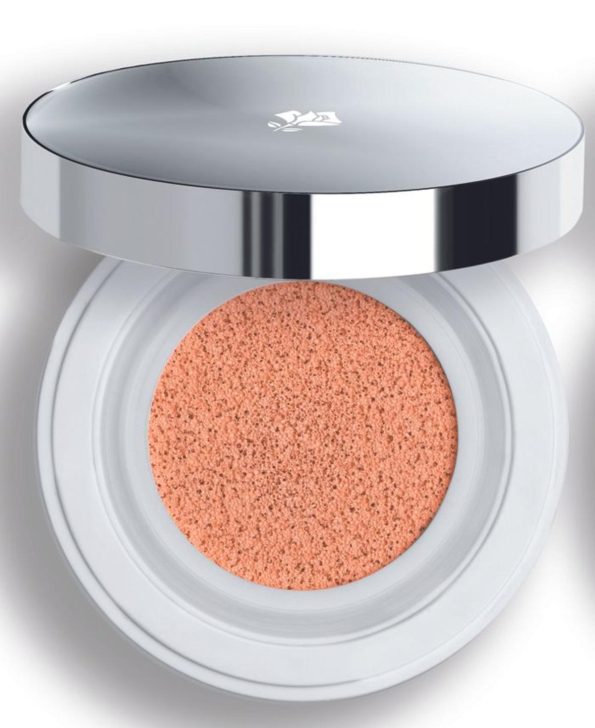 Look beauty natural: fondo de maquillaje luminodo Miracle Cushion, Lancôme