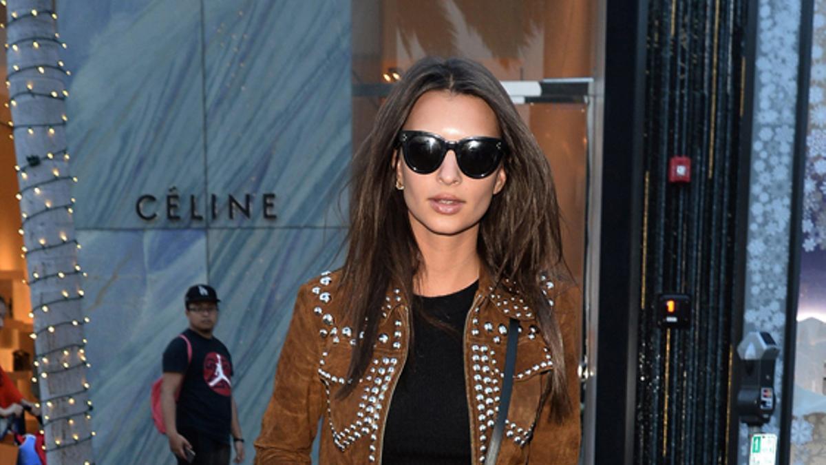 Las claves del look boho de Emily Ratajkowski