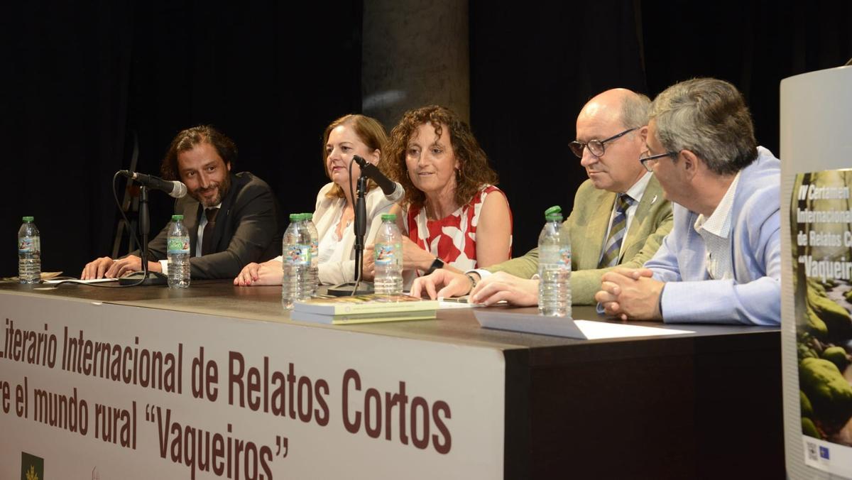 En imágenes: así fue la entrega de premios del concurso de relatos cortos "Vaqueiros"