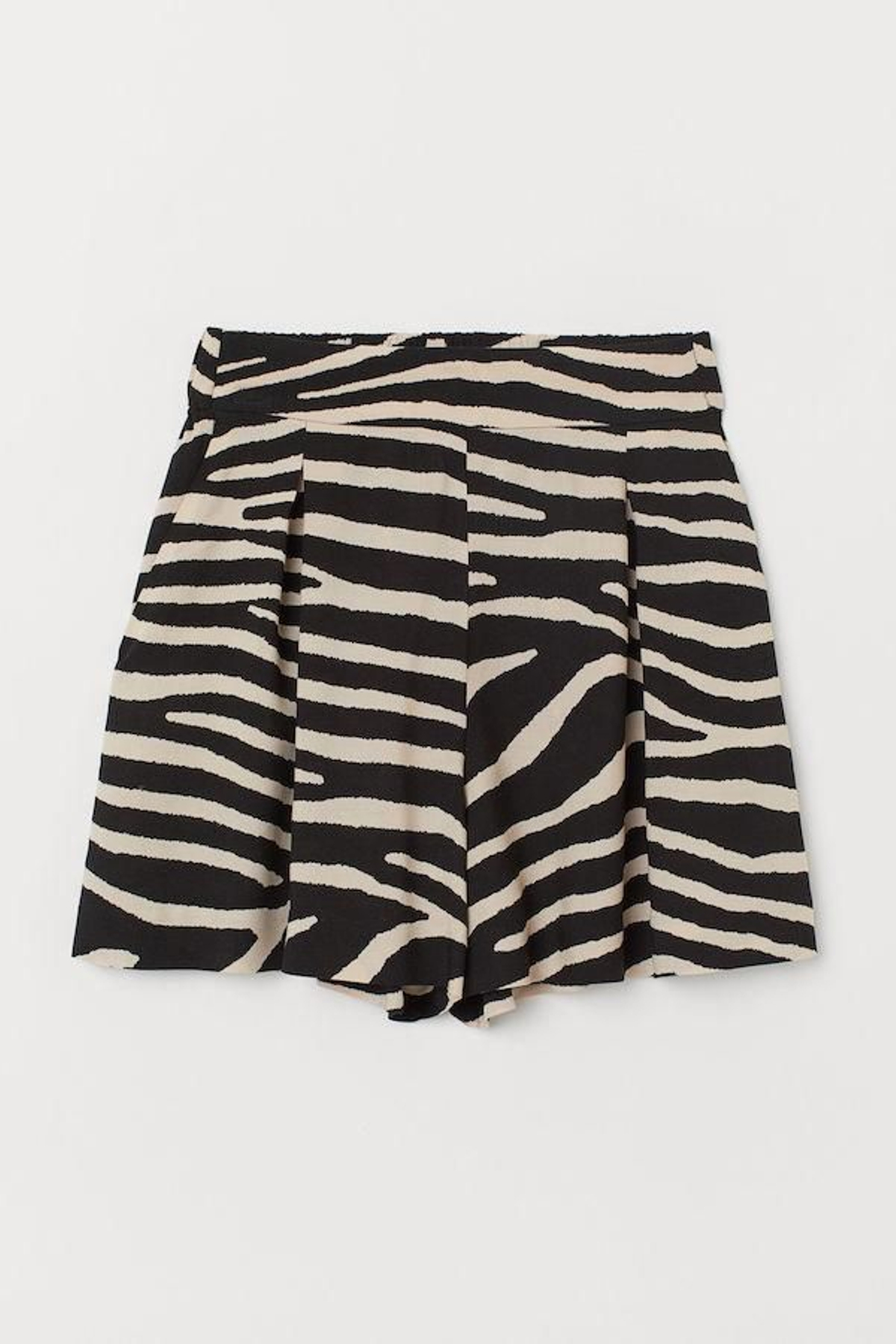 Short de talle alto con estampado de cebra, de H&M
