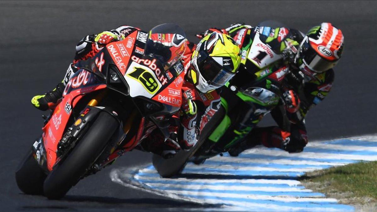 Bautista pelea con el campeón Rea en Phillip Island