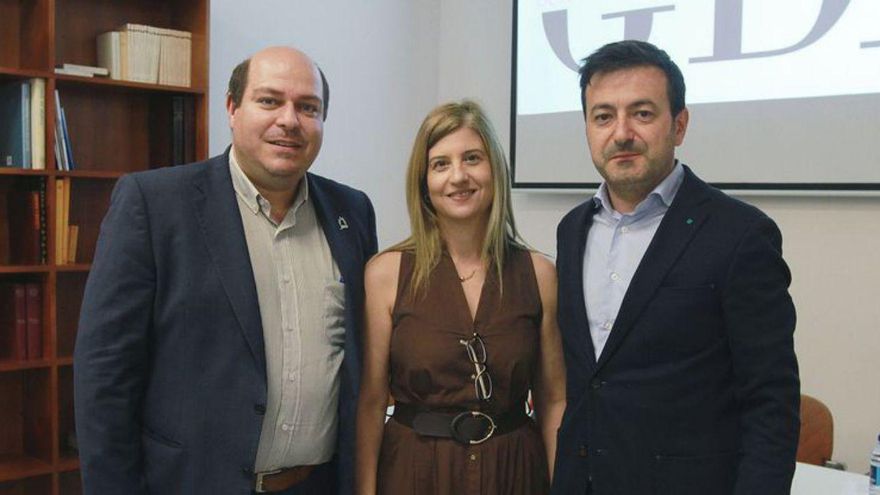 Anselmo Villanueva, Emma Noriega y Manuel Martínez.  |  I. Osorio