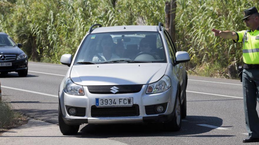 La DGT recaudó más de 407 millones en multas en 2015.