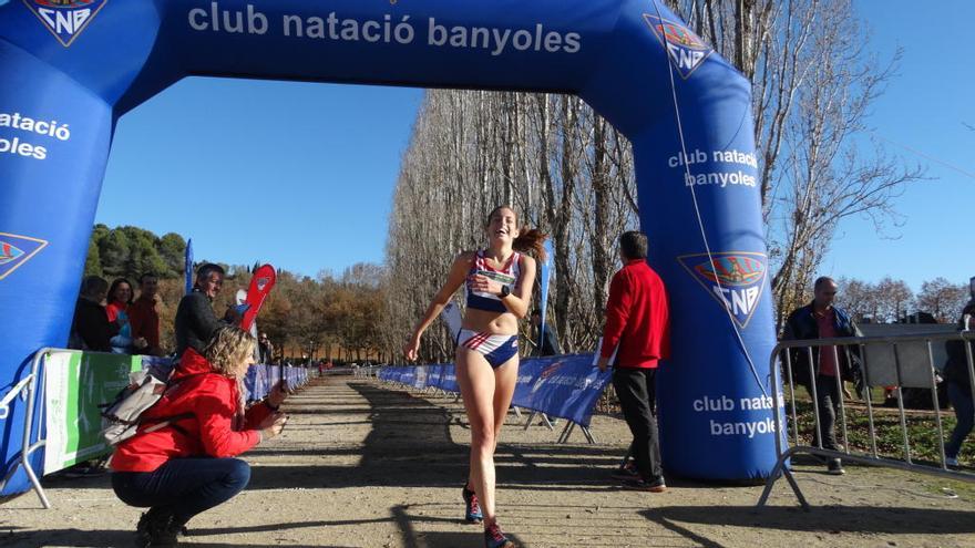 Marina Guerrero s&#039;imposa en el Cros de Banyoles