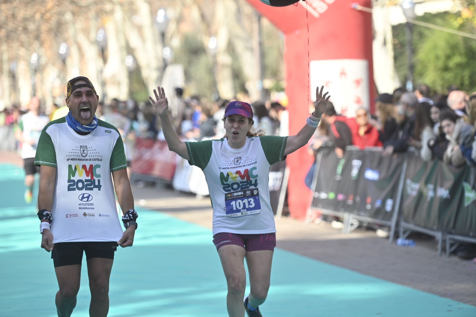 Las mejores fotos: Búscate en la galería de imágenes de la 39ª Media Maratón de Castelló