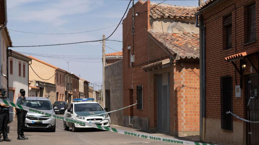 Ampliado a tres meses el internamiento de la nieta de la mujer apuñalada en Villarrín