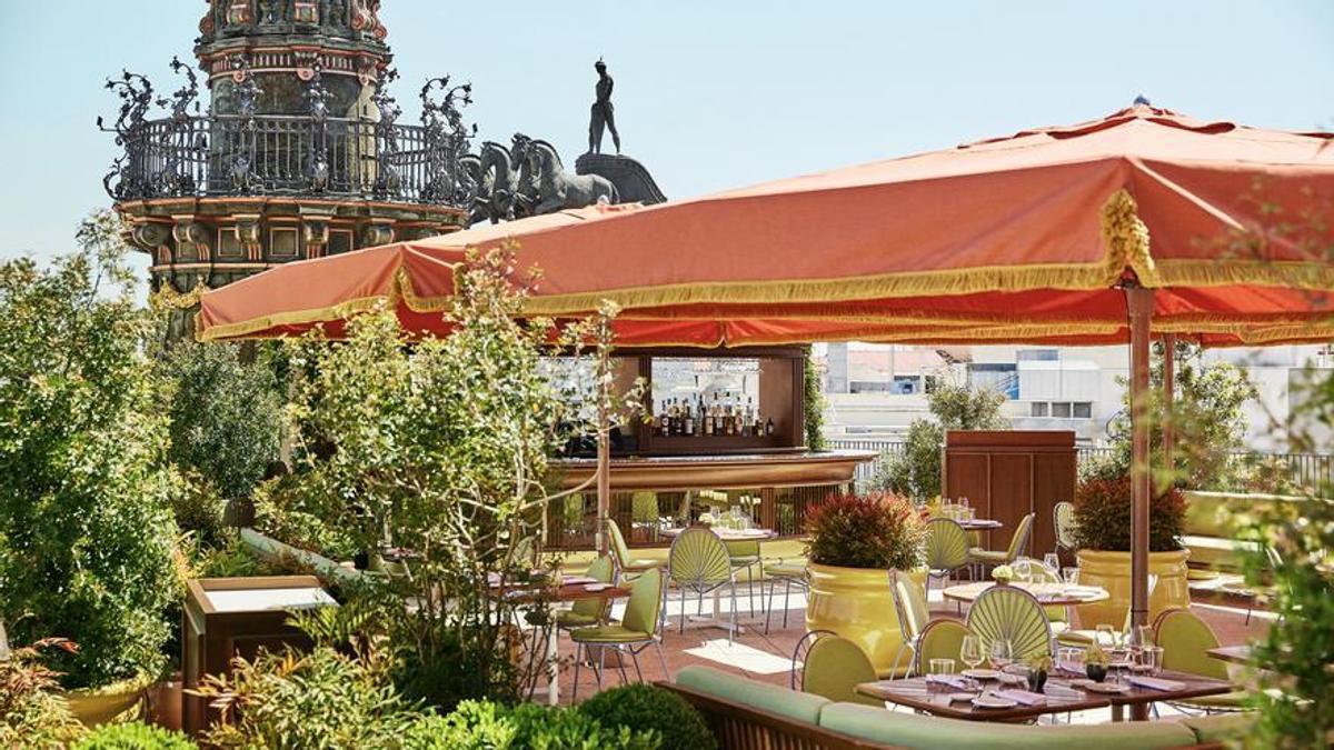 El restaurante de Dani García está en la séptima planta del hotel Four Seasons (Sevilla, 3).