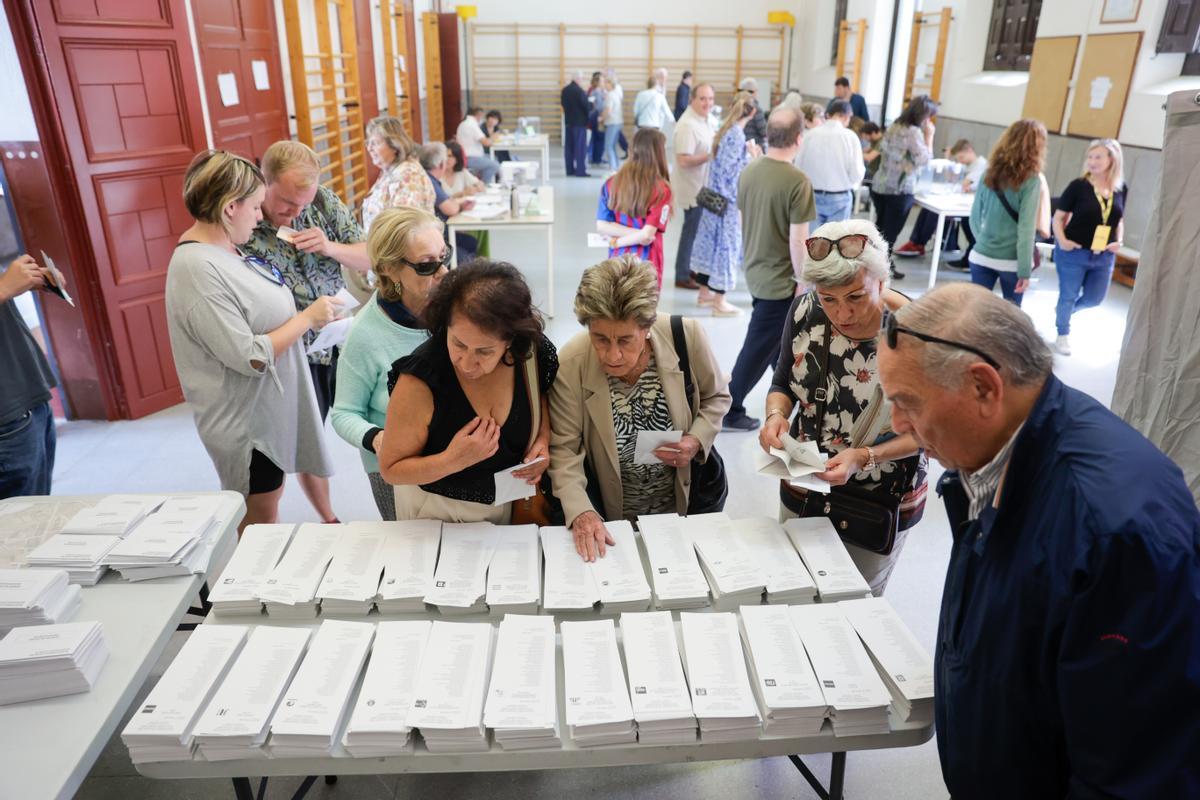 Votaciones en el Institut Les Corts de Barcelona