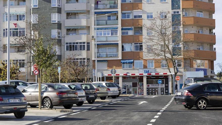Aparcar en Cáceres: la batalla diaria que se repite barrio a barrio: 